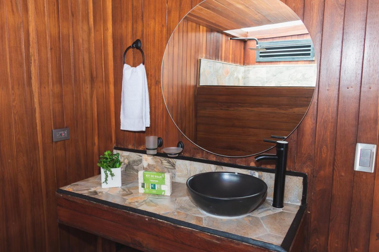 Hotel Glamping The Mountain à Guatapé Extérieur photo