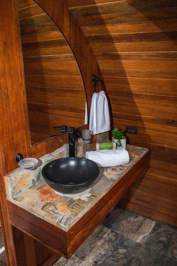 Hotel Glamping The Mountain à Guatapé Extérieur photo