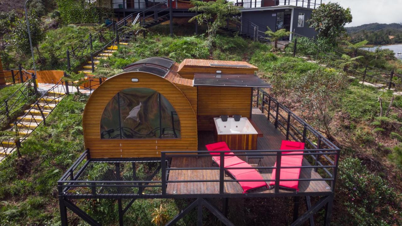 Hotel Glamping The Mountain à Guatapé Extérieur photo