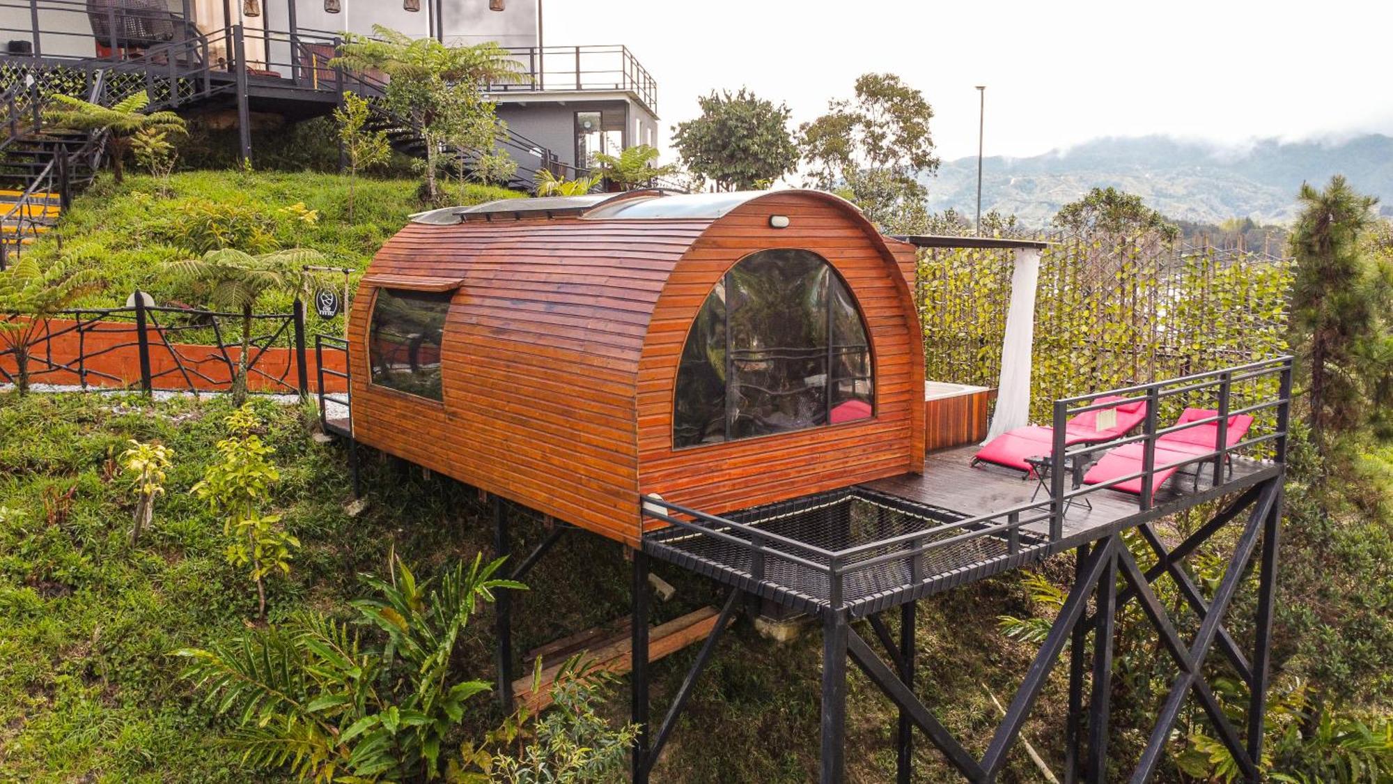Hotel Glamping The Mountain à Guatapé Extérieur photo
