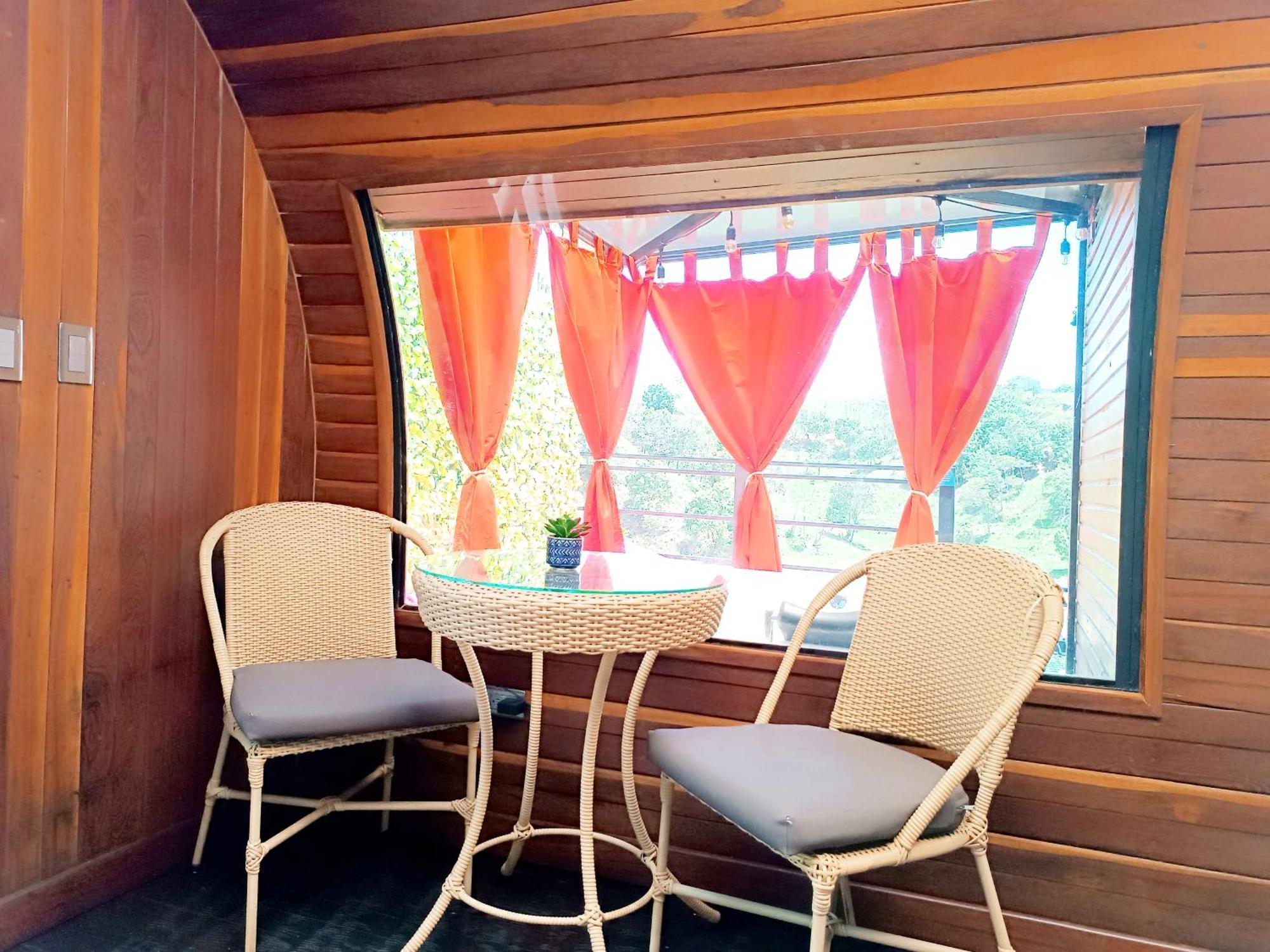 Hotel Glamping The Mountain à Guatapé Extérieur photo